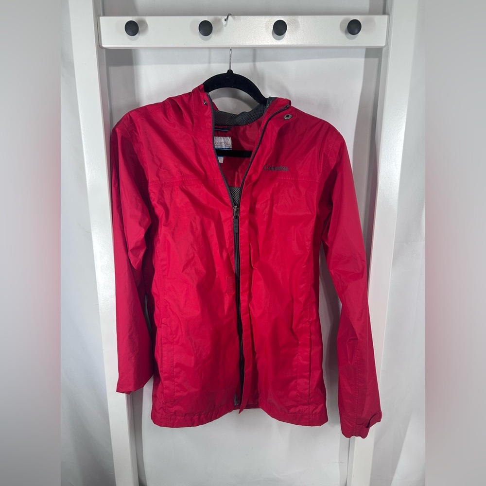 Columbia Red Windbreaker Jacket Omni tech kids sz 14-16 woman sz Small outdoor